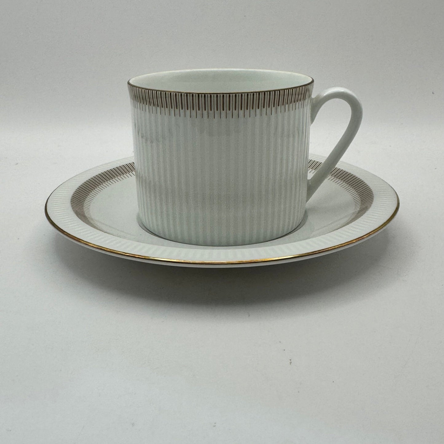 Bowerbird Cottage Arzberg Coffee Cup and Saucer set of 5