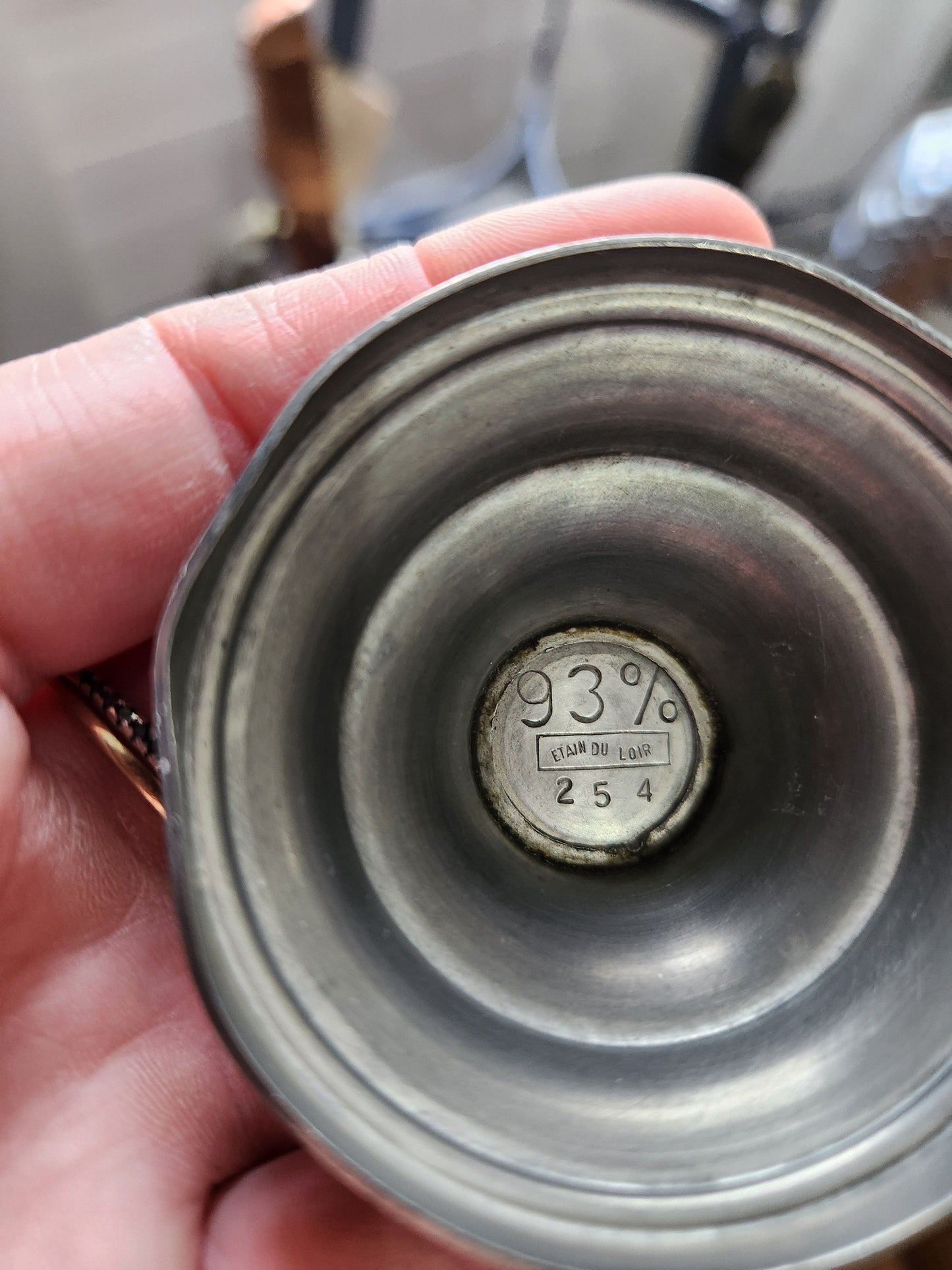 Bowerbird Cottage French Pewter Goblet
Etain Du Loir 93% 254