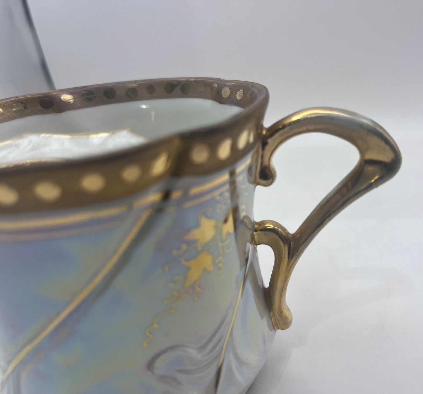 Bowerbird Cottage Mustache Mug