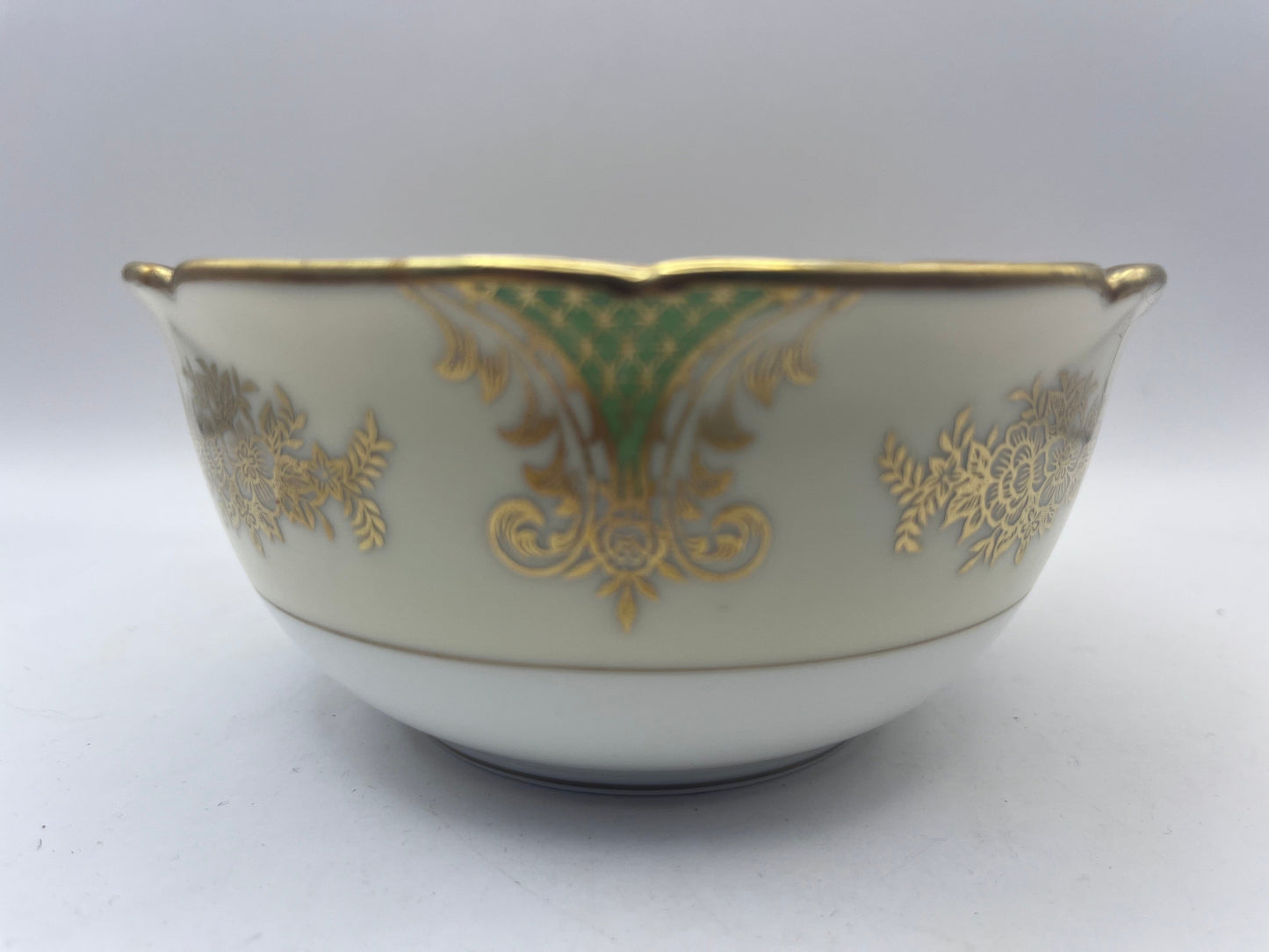 Bowerbird Cottage Noritake China Kenwood Set