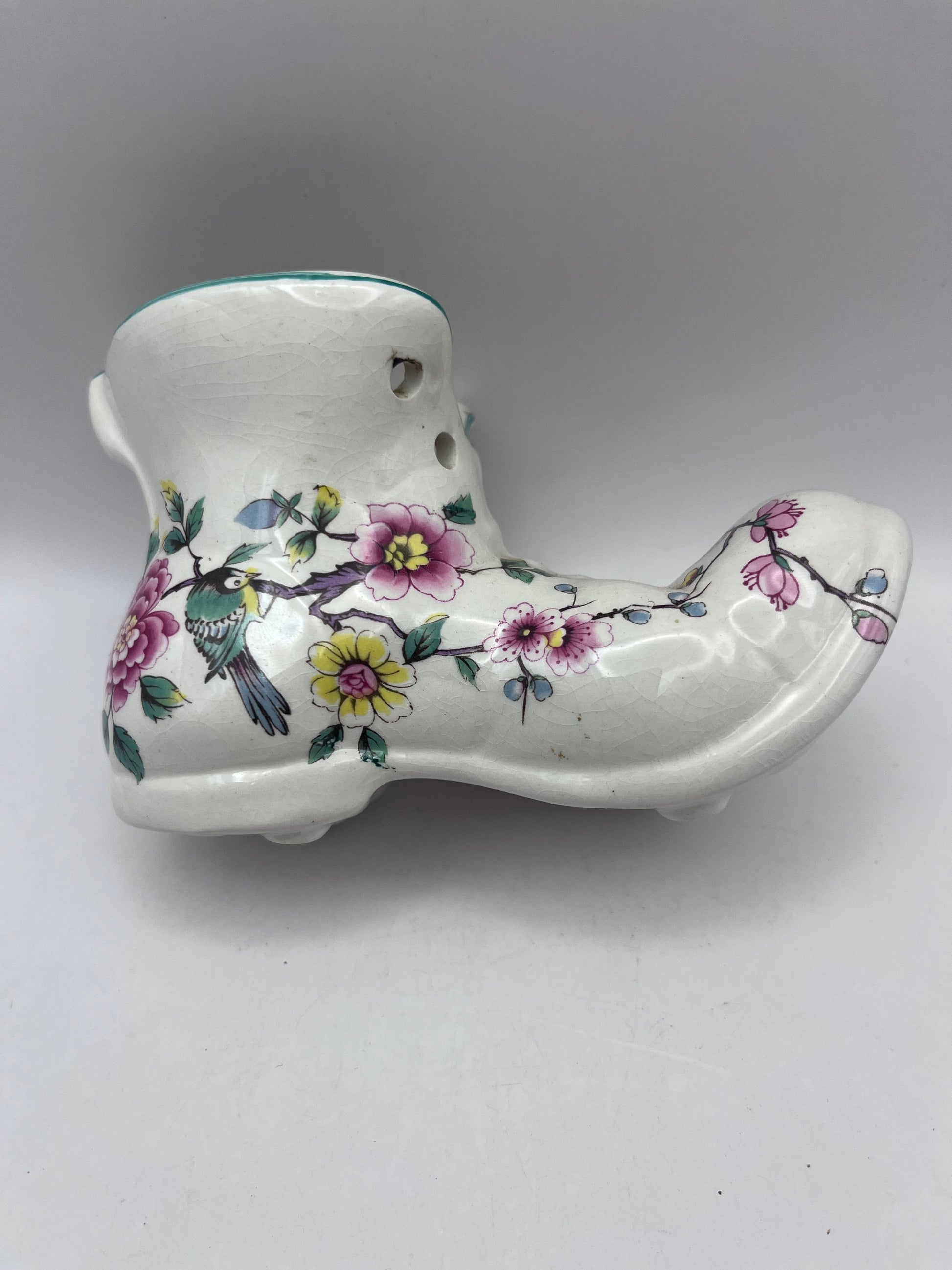 Bowerbird Cottage  3 piece set Old Foley Chinese Rose