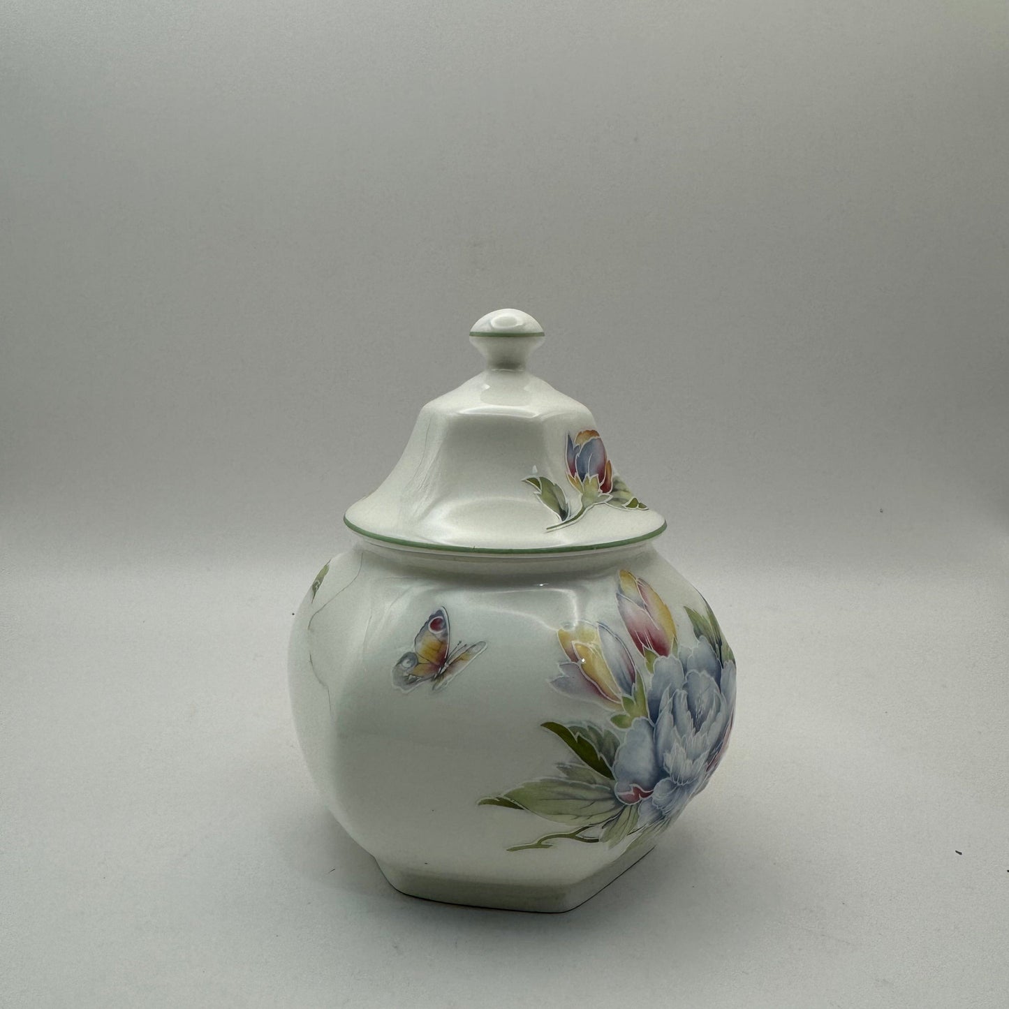 Bowerbird Cottage  Aynsley Celeste Fine Bone China Covered Sugar Bowl