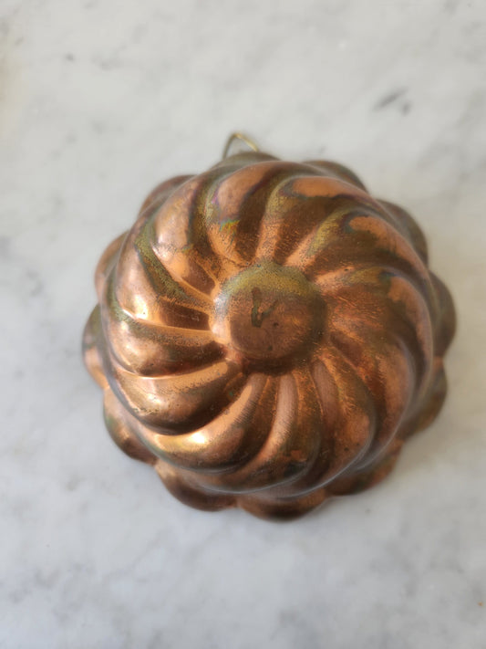 Bowerbird Cottage  Copper Mould Bundt Style