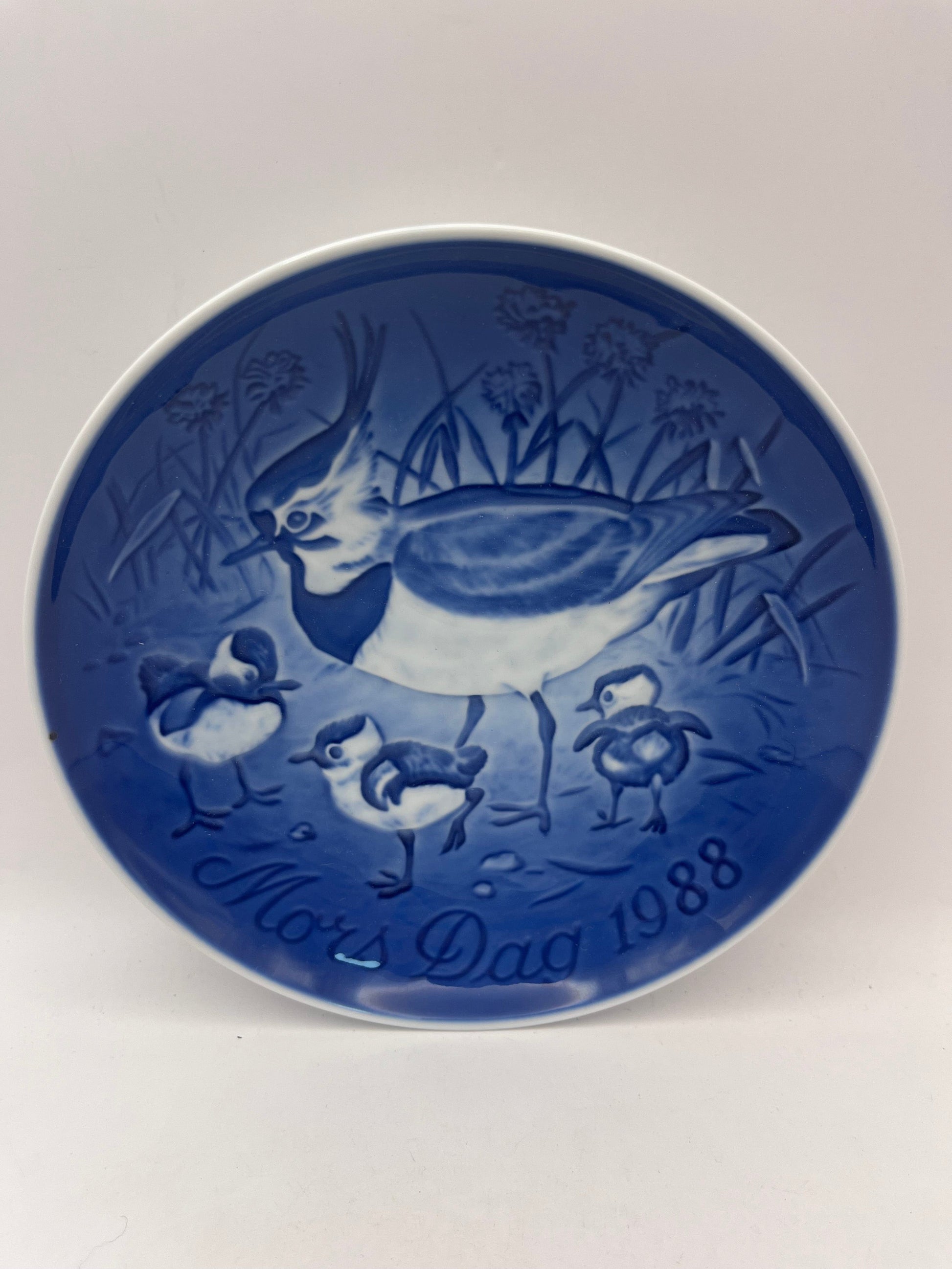 Bowerbird Cottage  Danish Mother’s Day Plate - Bird
