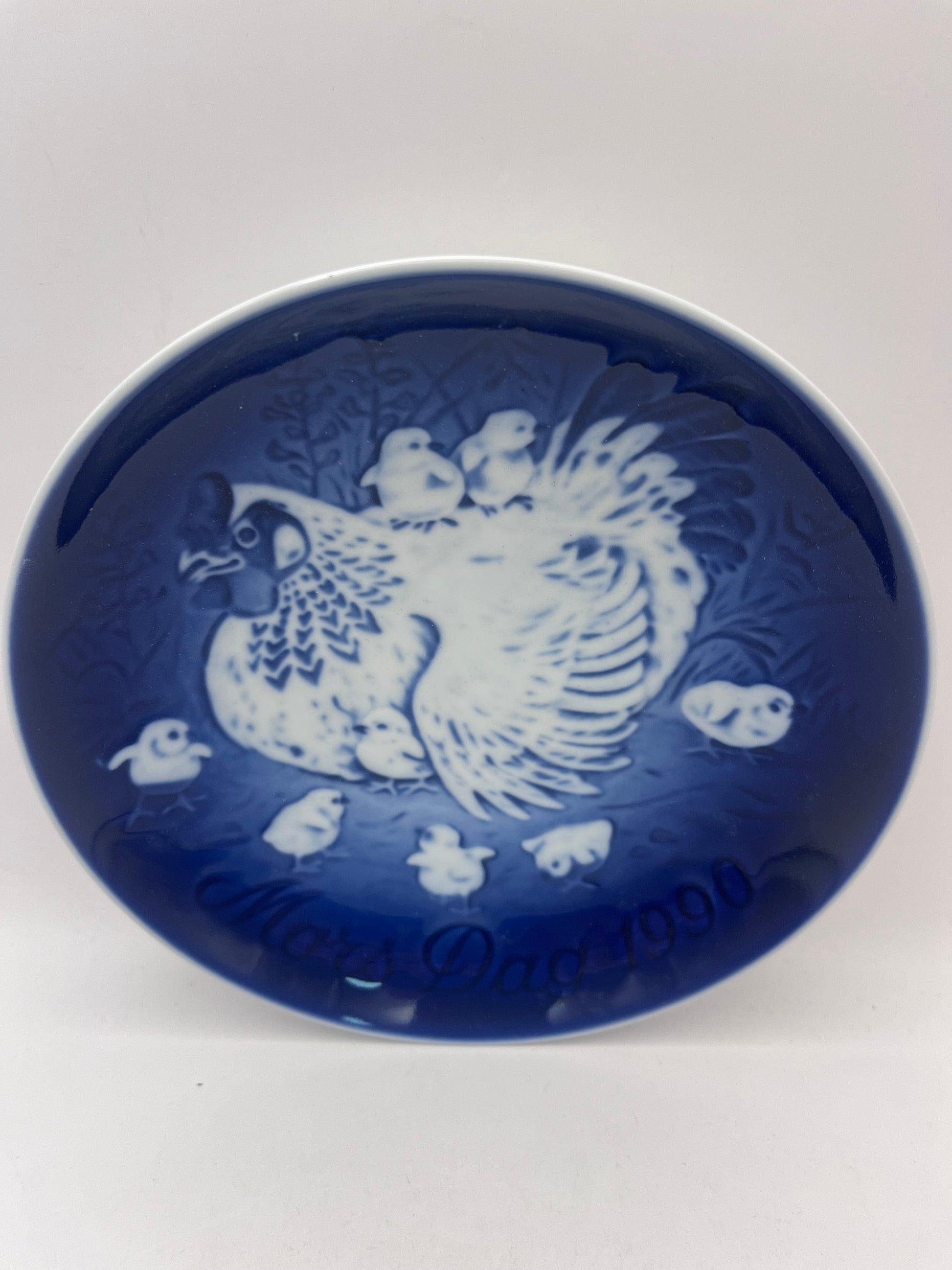 Bowerbird Cottage  Danish Mother’s Day Plate - Chicken