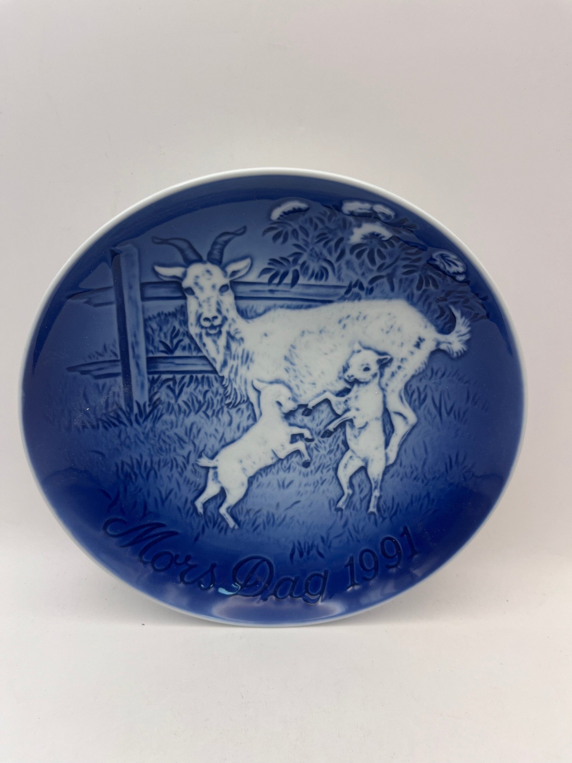 Bowerbird Cottage  Danish Mother’s Day Plate - Goat