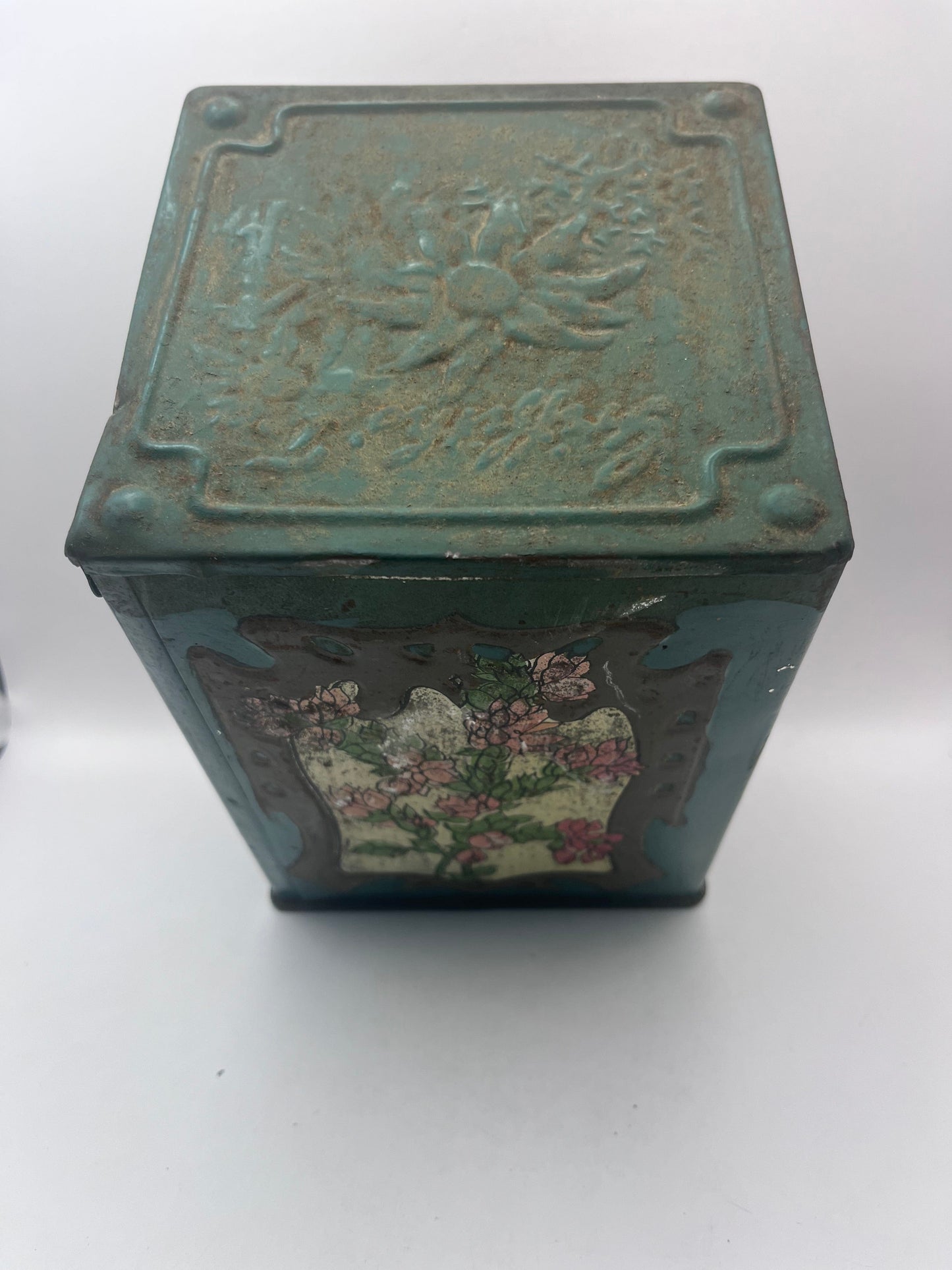 Bowerbird Cottage  Griffith Tea Tins (2)