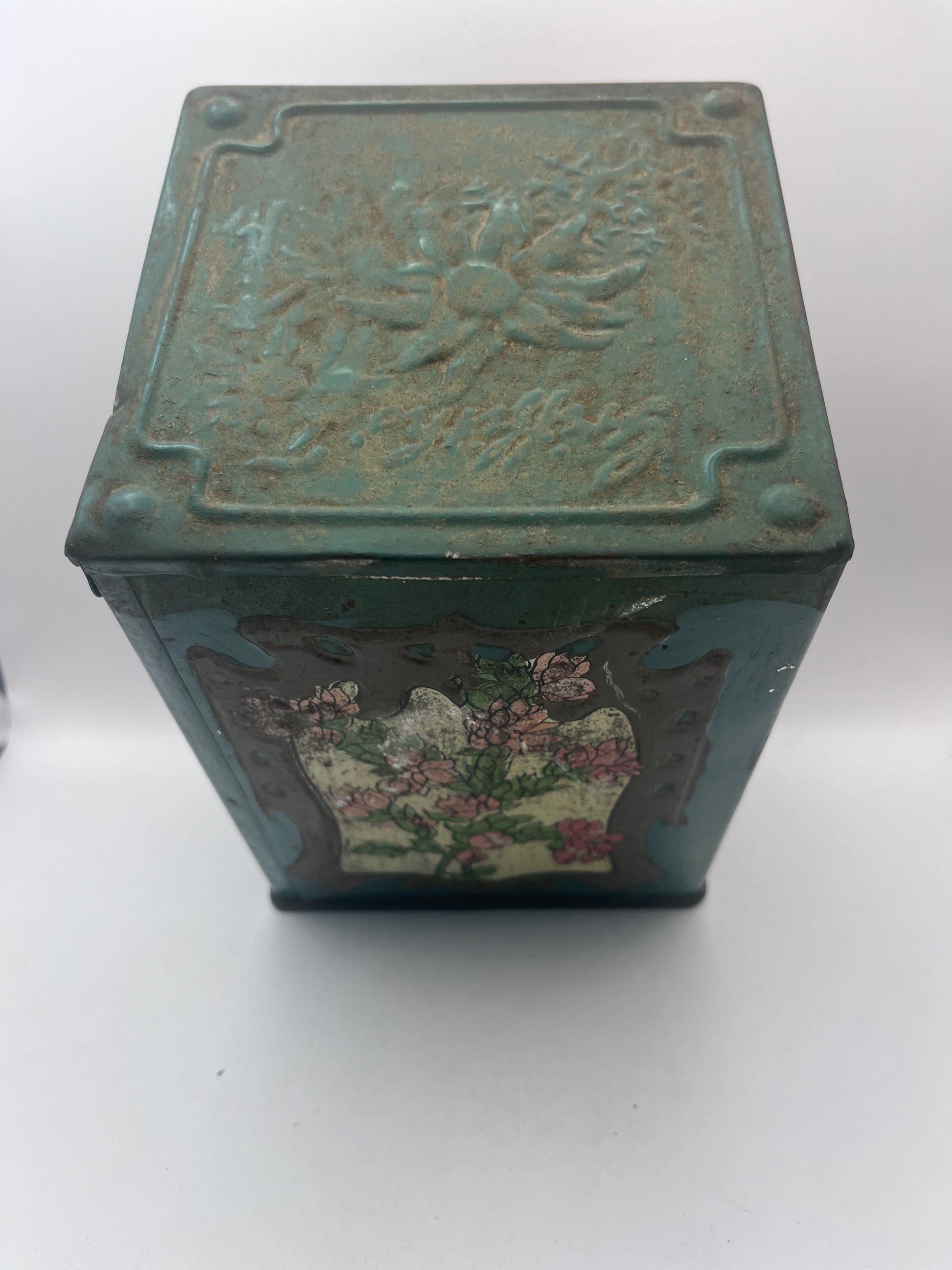 Bowerbird Cottage  Griffith Tea Tins (2)