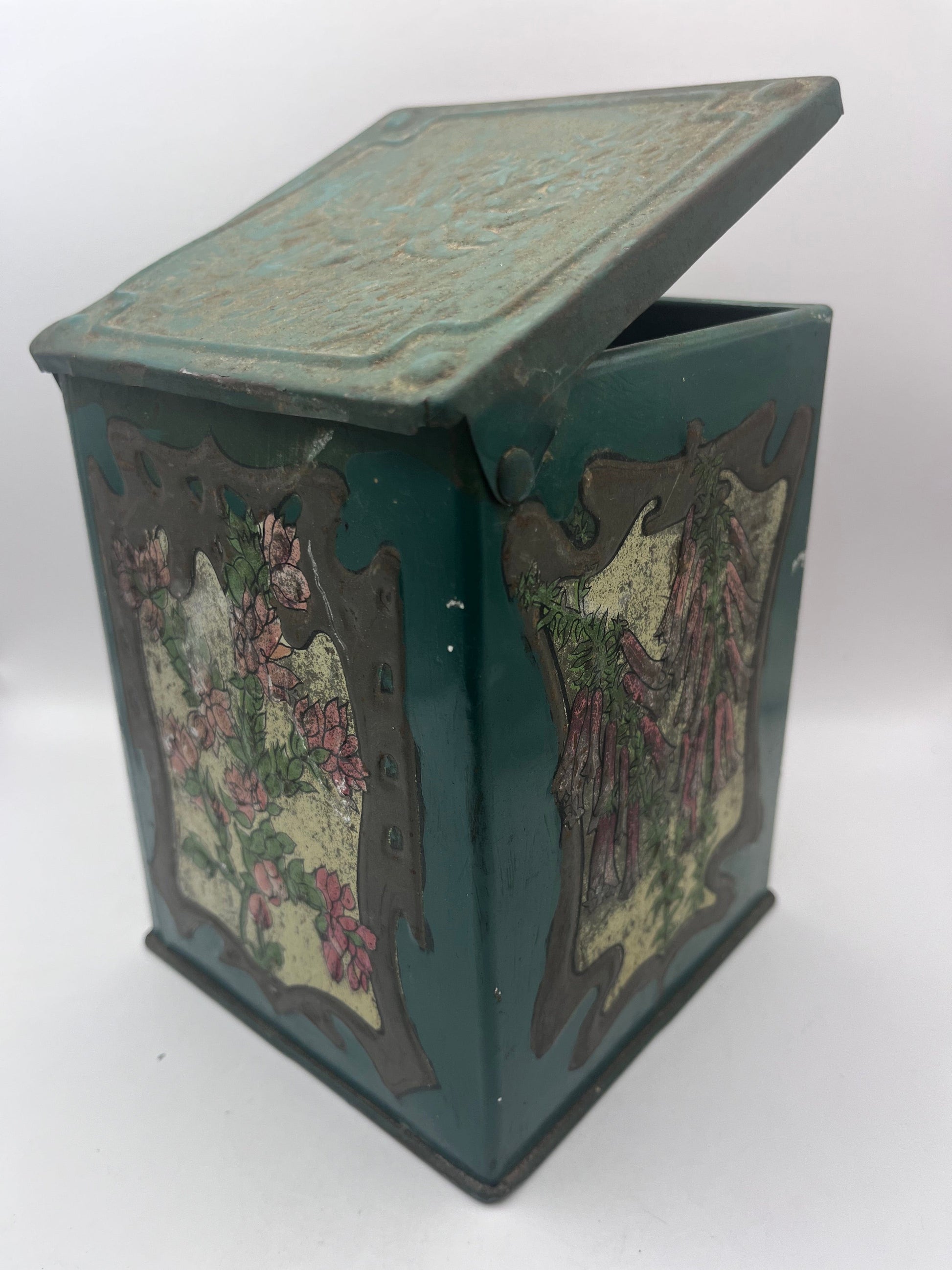 Bowerbird Cottage  Griffith Tea Tins (2)