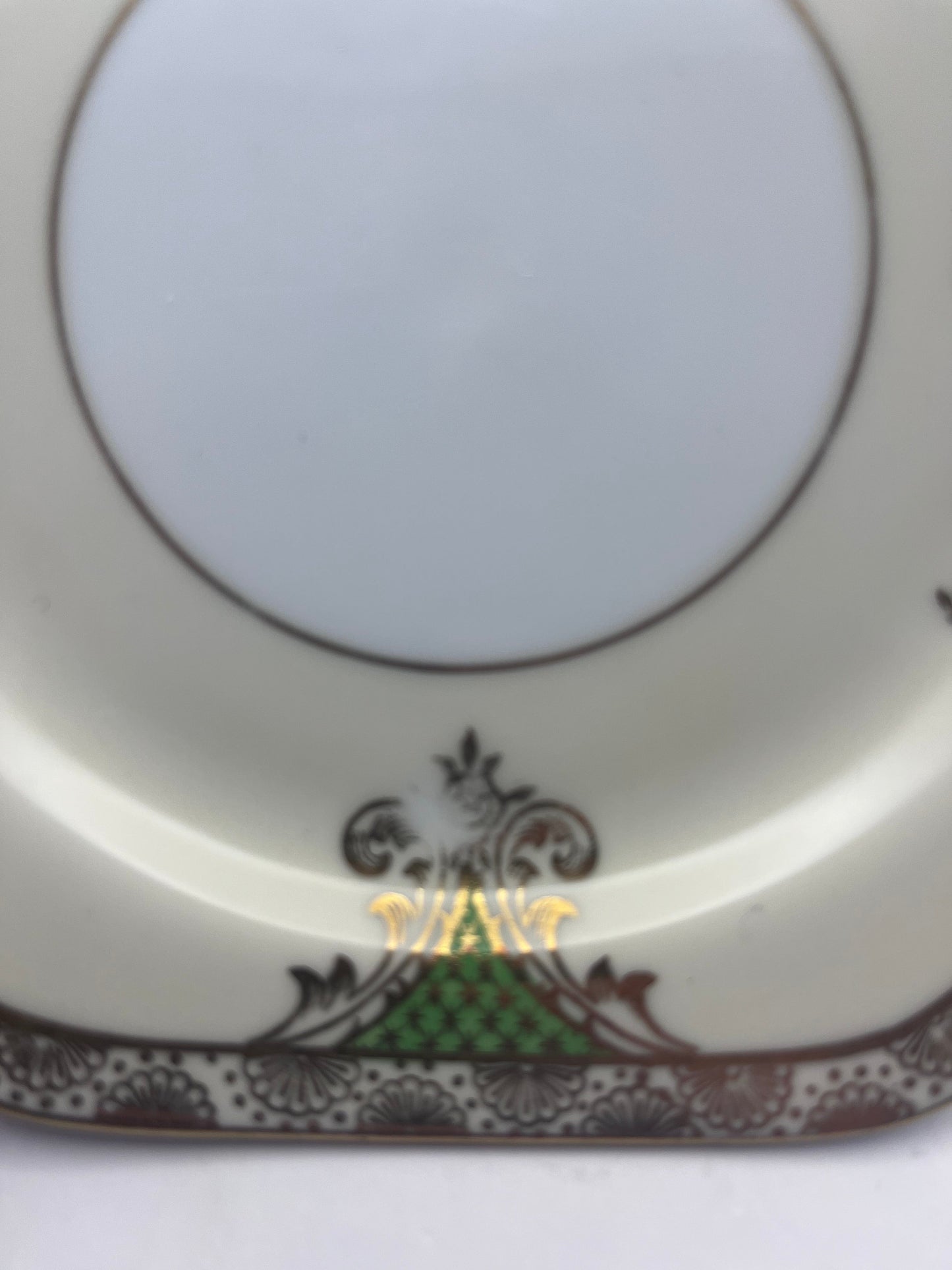 Bowerbird Cottage  Noritake China Kenwood Set