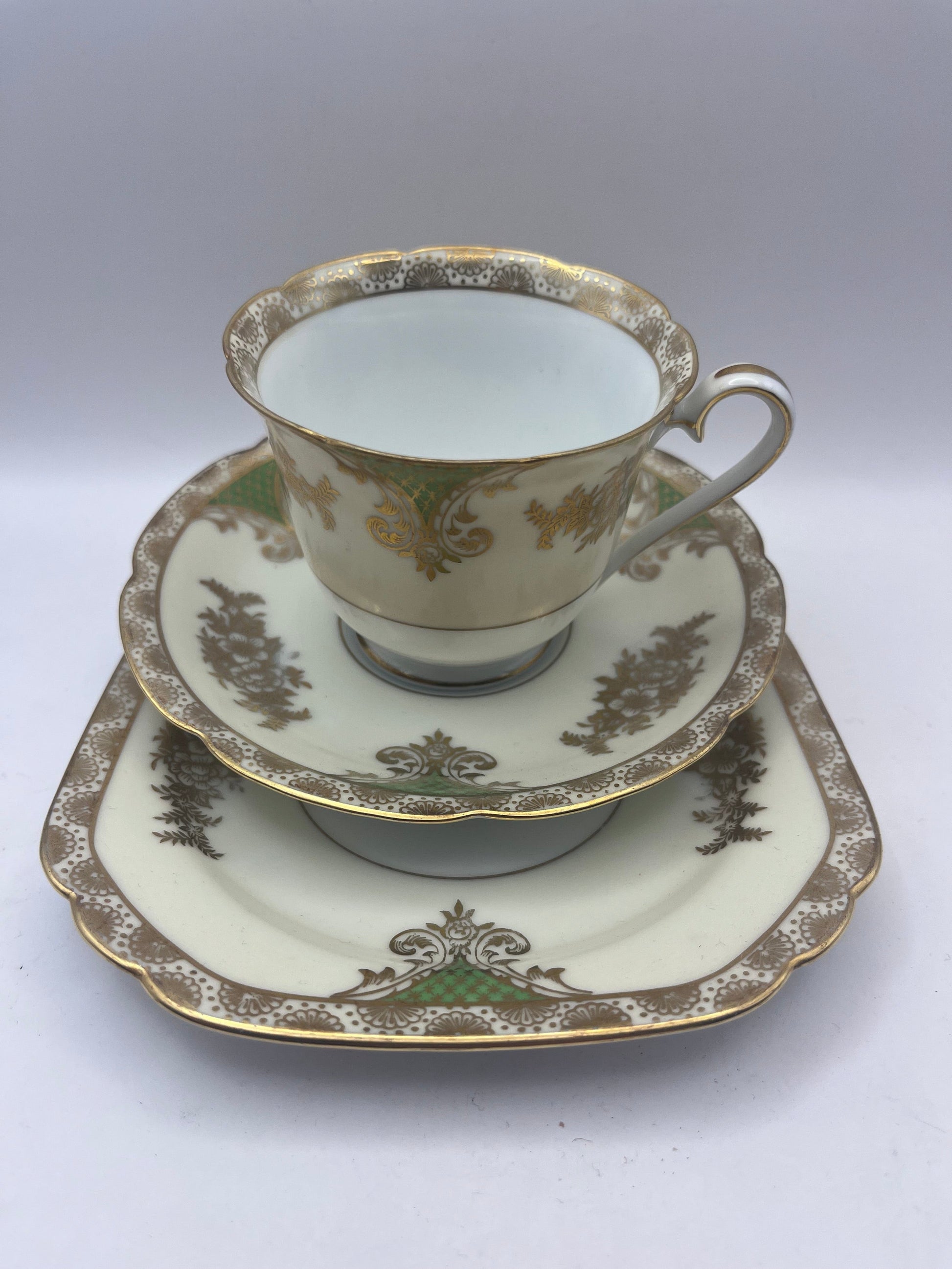 Bowerbird Cottage  Noritake China Kenwood Set