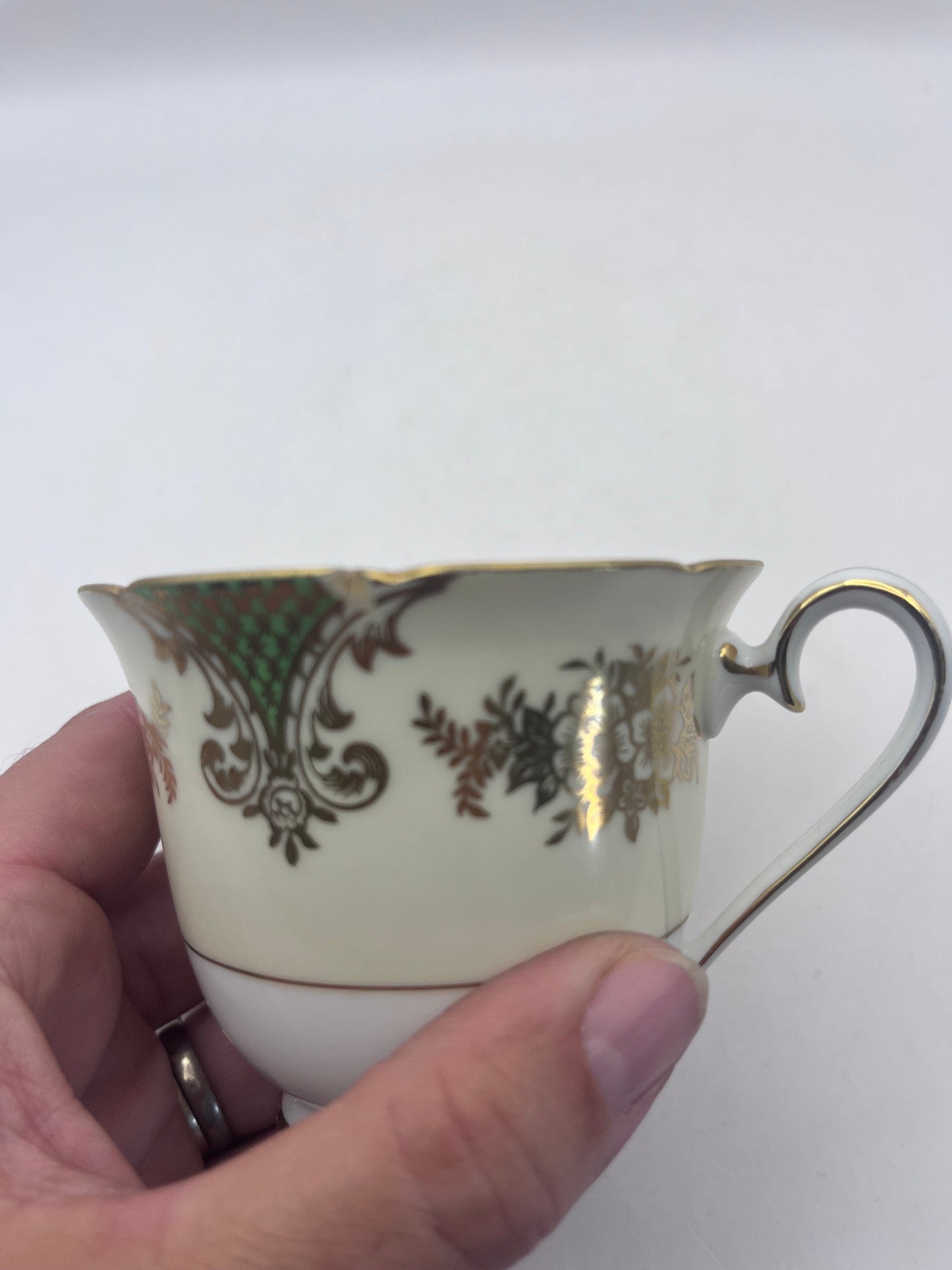 Bowerbird Cottage  Noritake China Kenwood Set