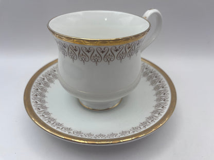 Bowerbird Cottage  Royal Albert 3 piece set