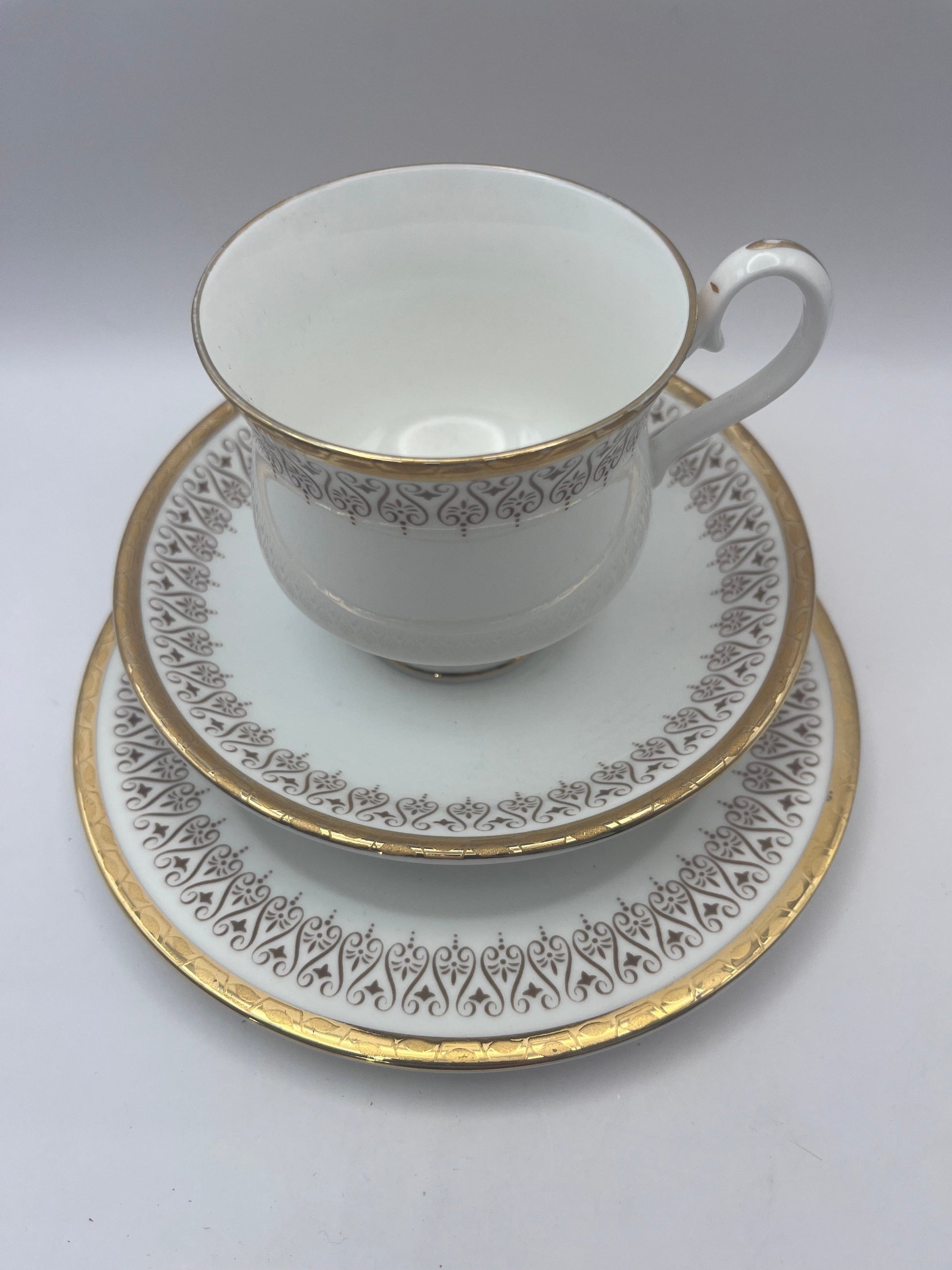 Bowerbird Cottage  Royal Albert 3 piece set