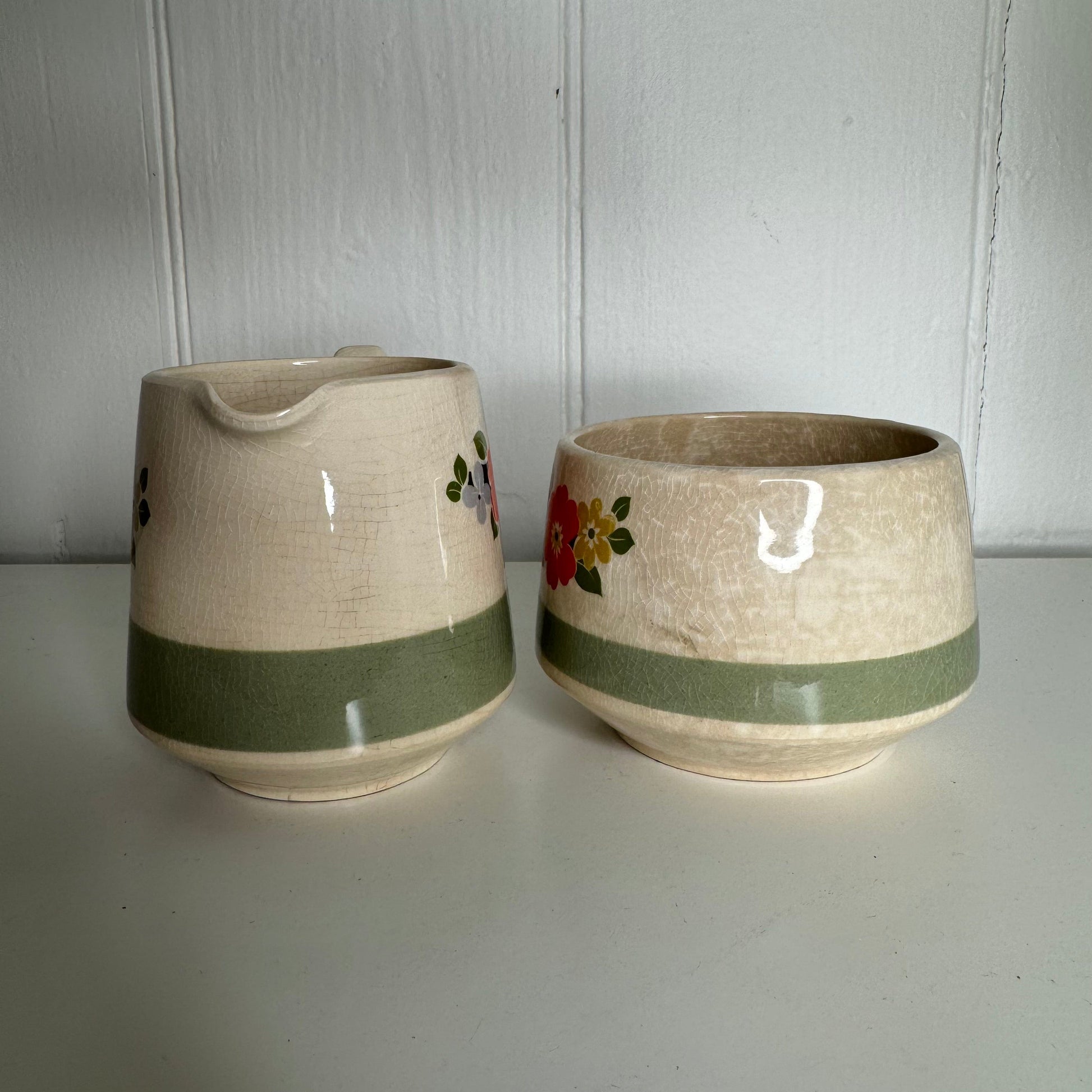 Bowerbird Cottage  Sadler Creamer and Sugar Bowl