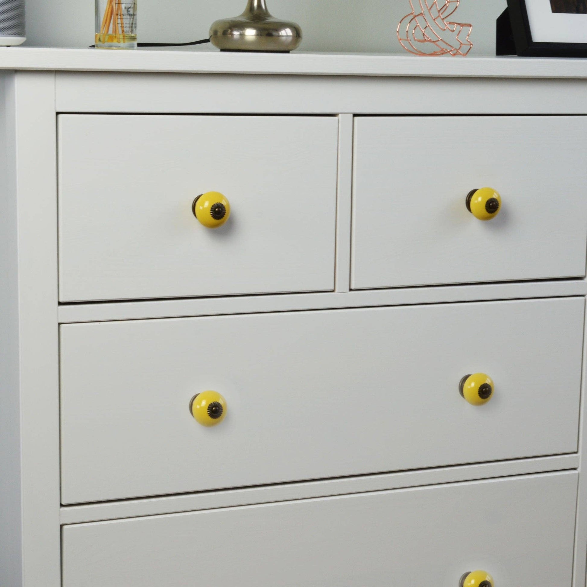 Rinkit Pty Ltd Nicola Spring Round Ceramic Drawer Knob - Yellow TR-NS-DK116