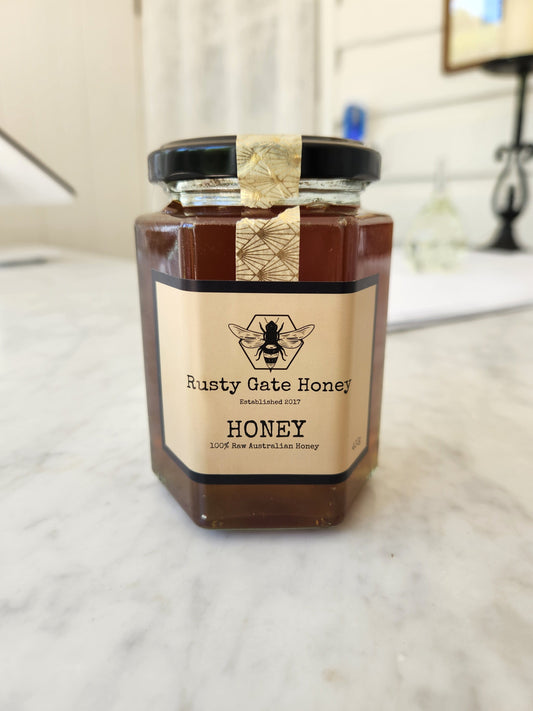 Rusty Gate Honey Stringybark Raw Honey 400g